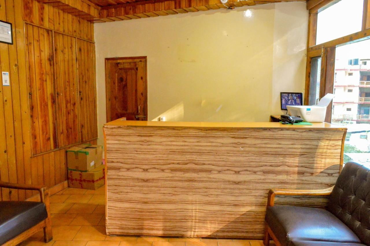 Hotel Pine Grove-Mall Road Маналі Екстер'єр фото
